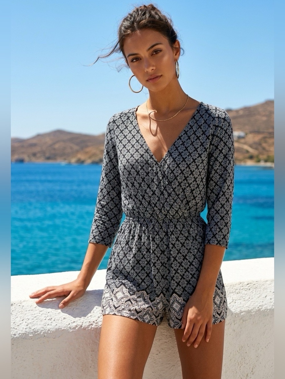 Aeropostale Diamond Print Beachy Romper Size XS